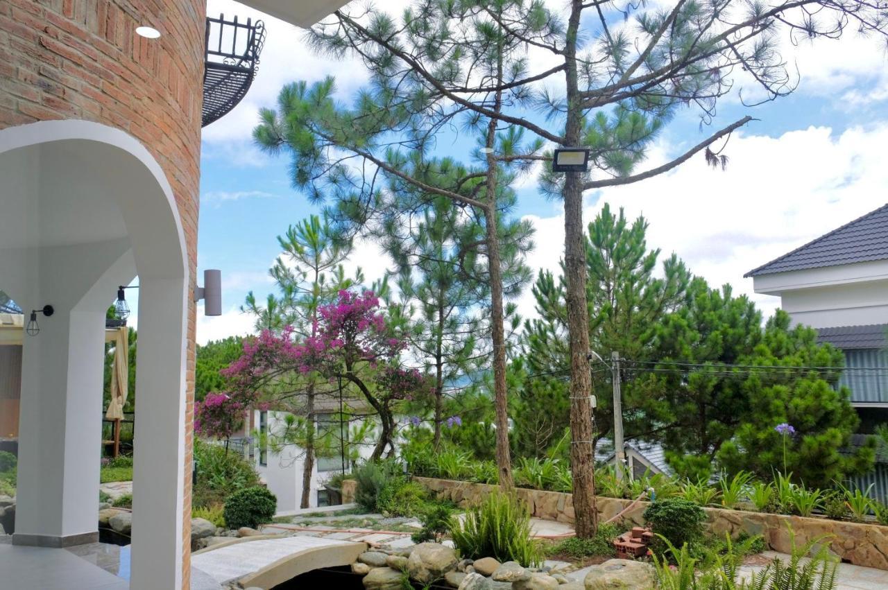 De La Sol Villa Dalat Exteriör bild